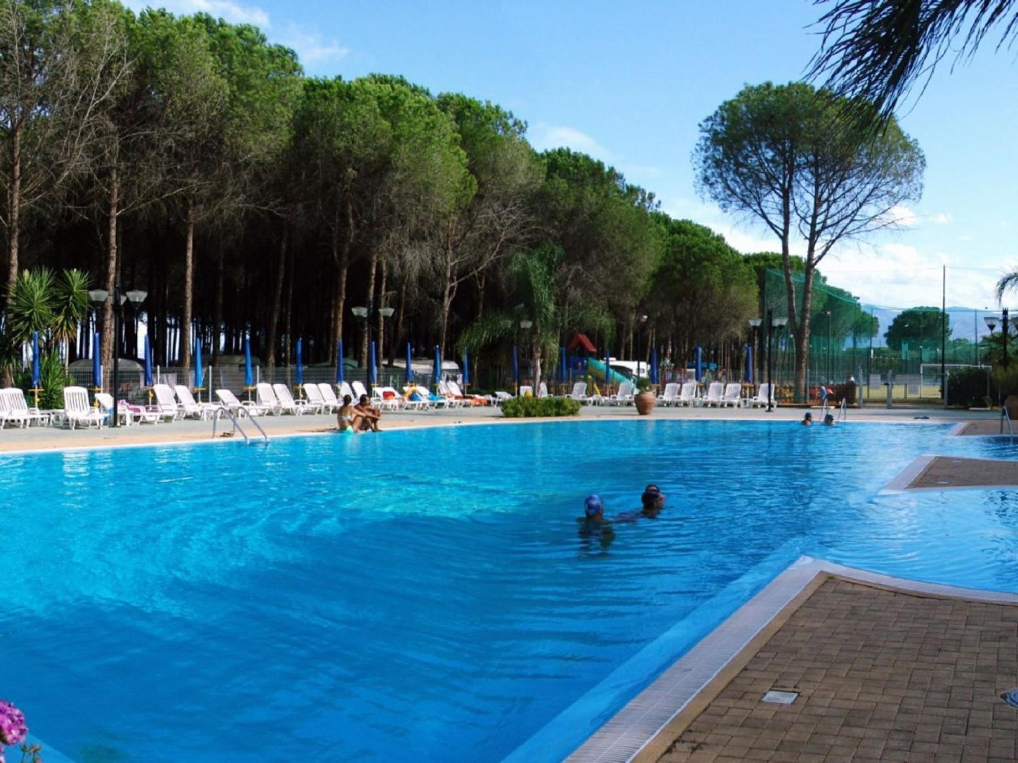 Holiday Home Camping Thurium By Interhome Marina di Schiavonea Exterior foto