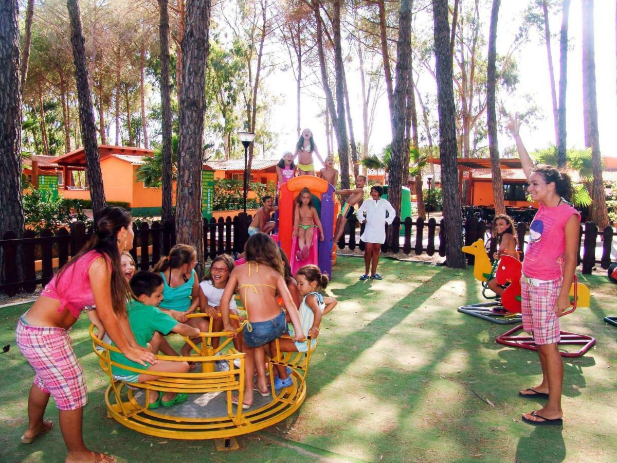 Holiday Home Camping Thurium By Interhome Marina di Schiavonea Exterior foto